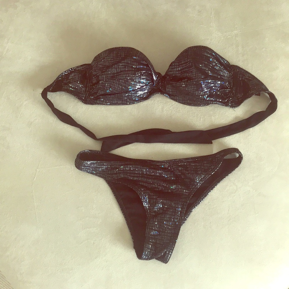 Bathing suit